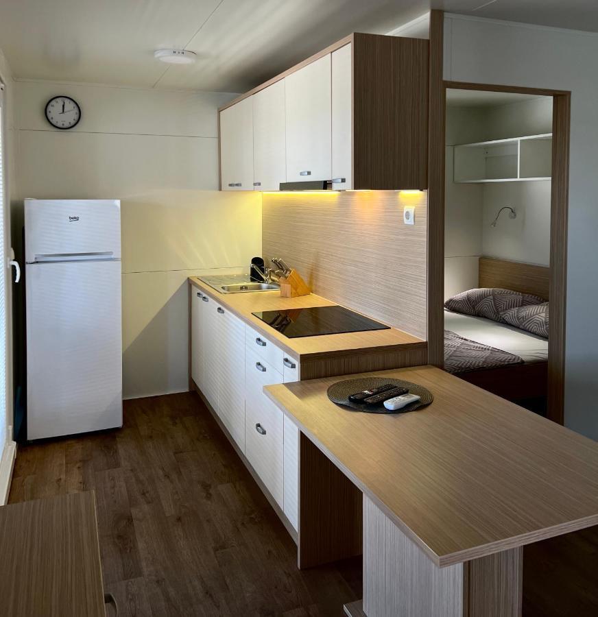 Zen Murter Mobil Home Betina  Buitenkant foto